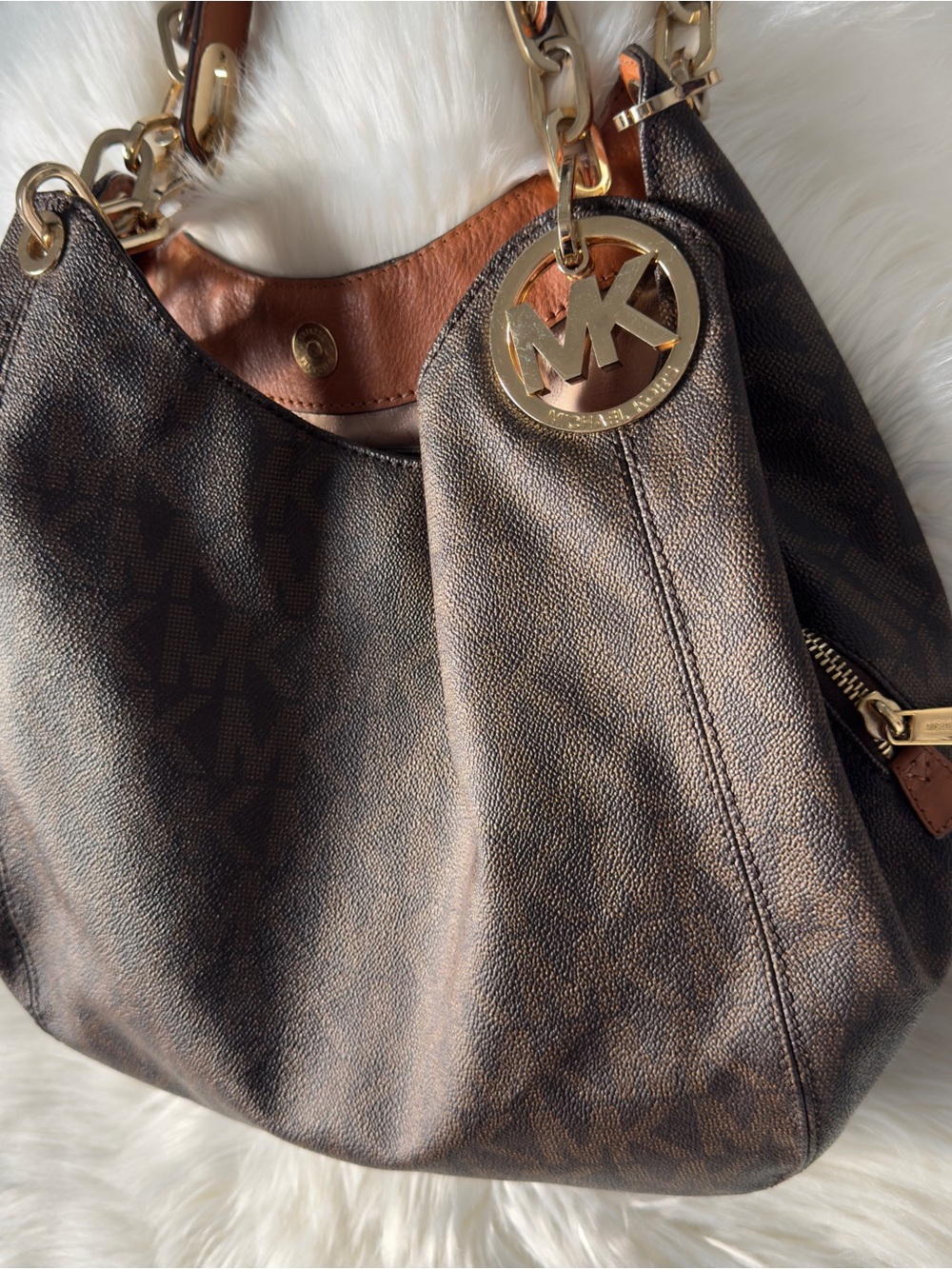 Michael Kors💝💝Brown Logo Hobo Bag - Picture 5 of 9